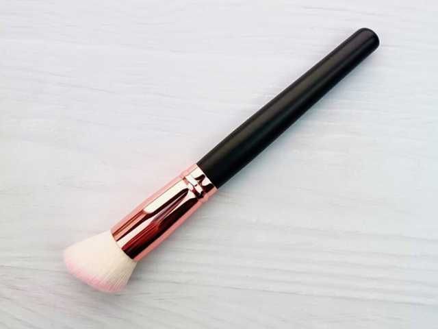 BROCHAS BRUSH MAKEUP
