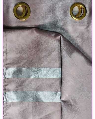 CORTINA 1.5 X 2.30 ARGOLLAS